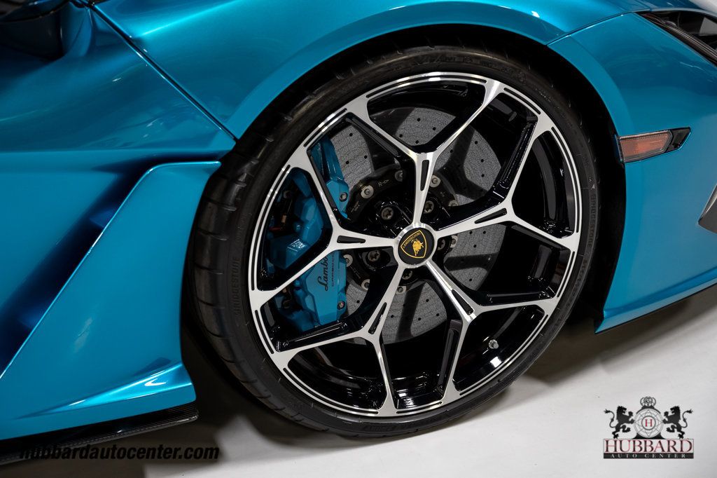 2025 Lamborghini Revuelto Coupe - 23027065 - 35