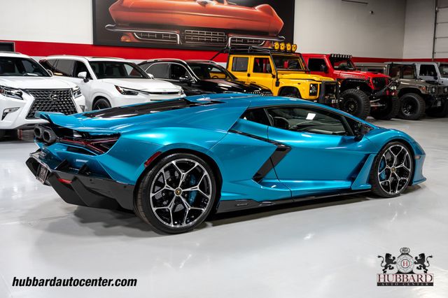 2025 Lamborghini Revuelto Coupe - 23027065 - 44