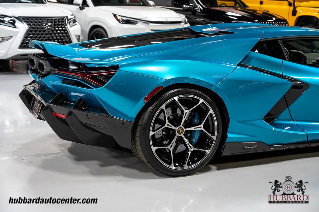 2025 Lamborghini Revuelto Coupe - 23027065 - 45