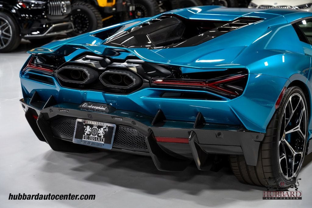 2025 Lamborghini Revuelto Coupe - 23027065 - 49
