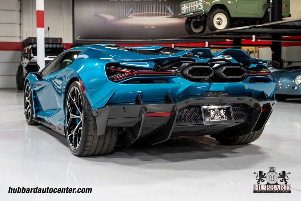 2025 Lamborghini Revuelto Coupe - 23027065 - 57