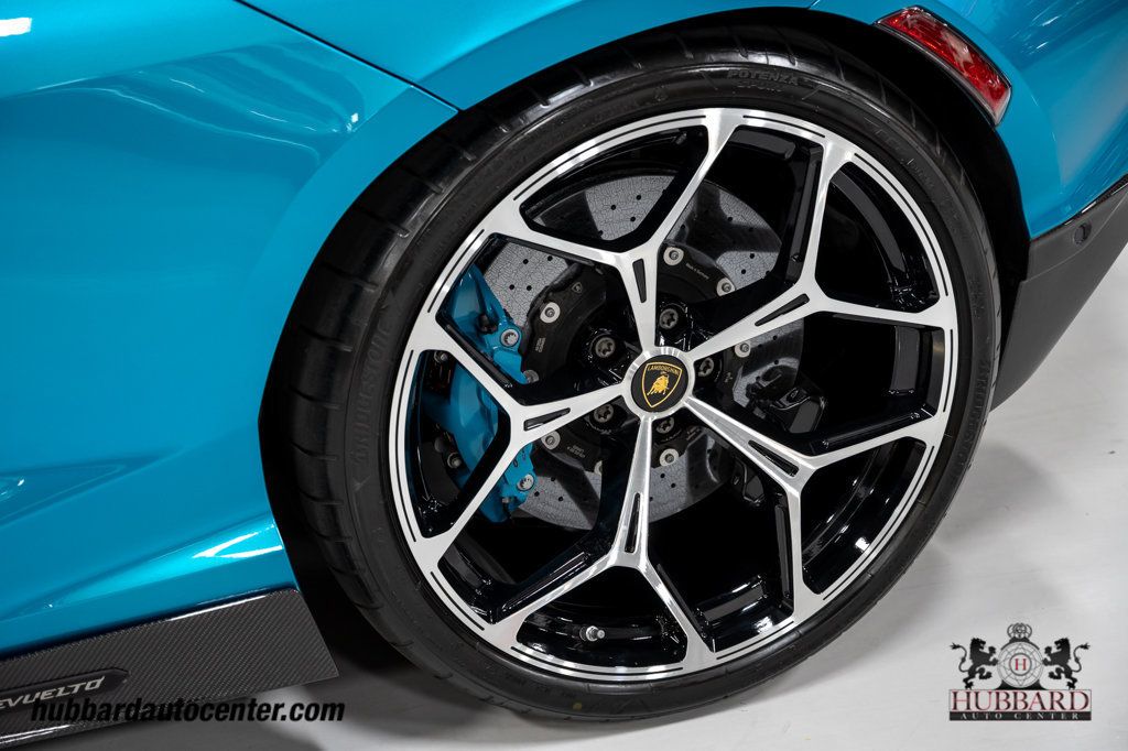 2025 Lamborghini Revuelto Coupe - 23027065 - 60