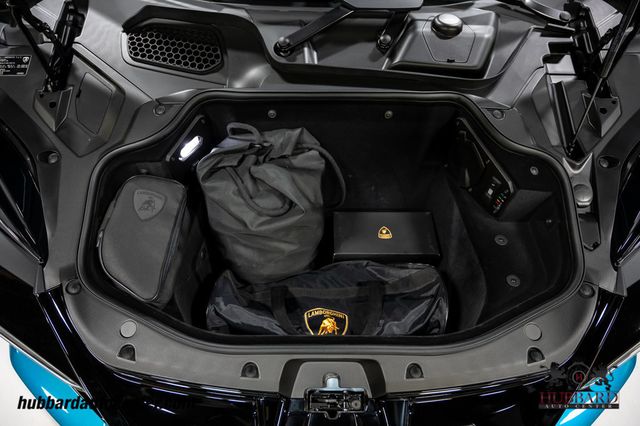 2025 Lamborghini Revuelto Coupe - 23027065 - 95