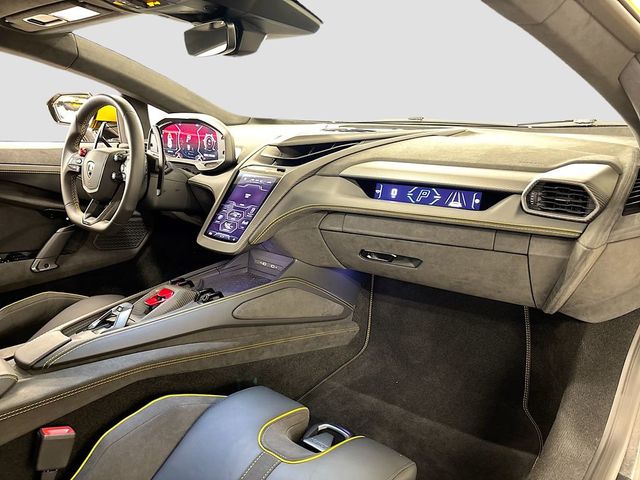 2025 Lamborghini Revuelto Coupe - 22963765 - 13