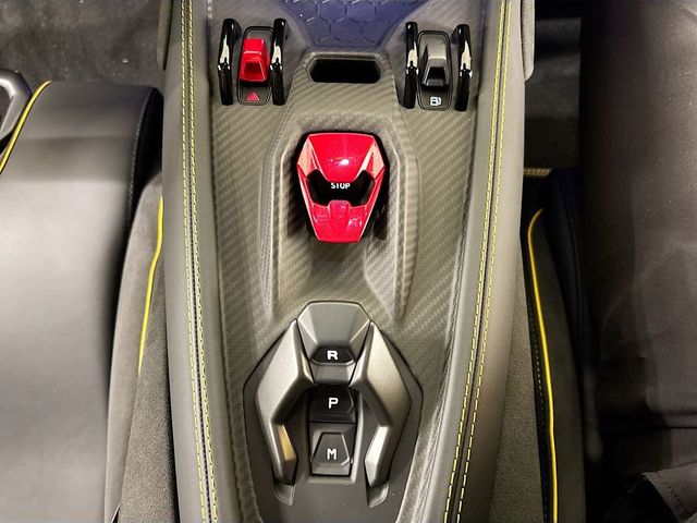 2025 Lamborghini Revuelto Coupe - 22963765 - 22