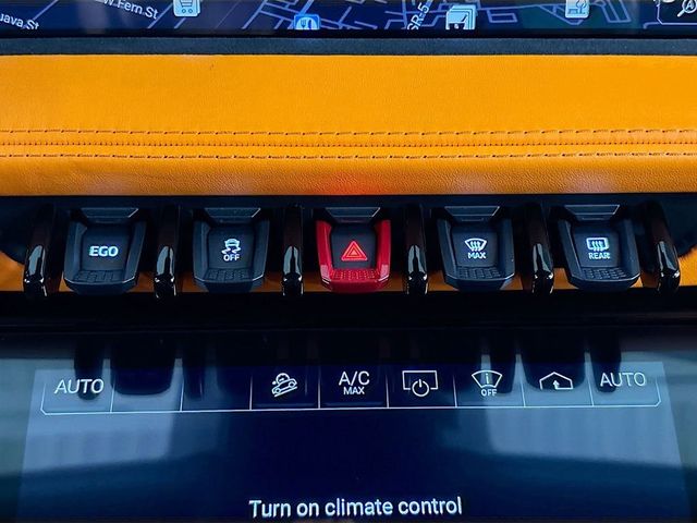 2025 Lamborghini Urus SE - 23015995 - 24