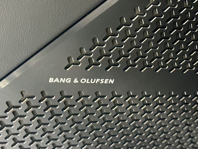 2025 Lamborghini Urus SE - 23048838 - 22