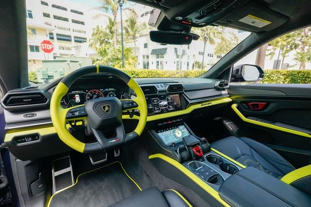 2025 Lamborghini Urus SE AWD - 22990108 - 2