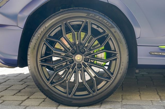 2025 Lamborghini Urus SE AWD - 22990108 - 31