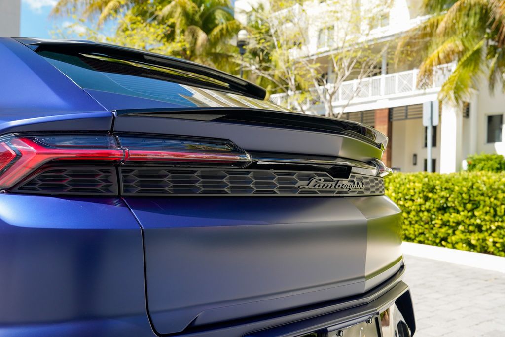 2025 Lamborghini Urus SE AWD - 22990108 - 45