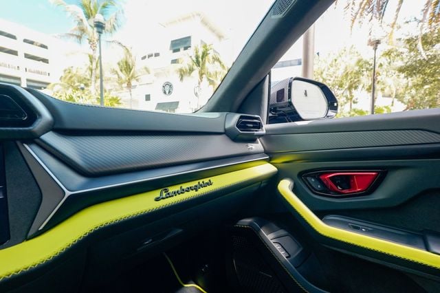 2025 Lamborghini Urus SE AWD - 22990108 - 68