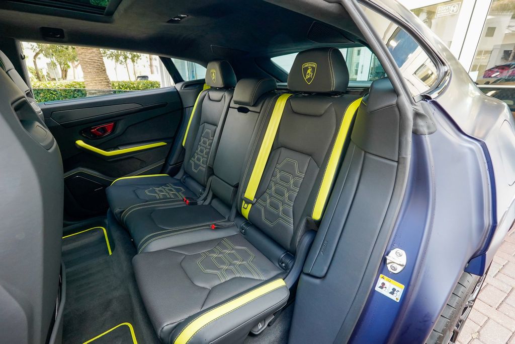 2025 Lamborghini Urus SE AWD - 22990108 - 75