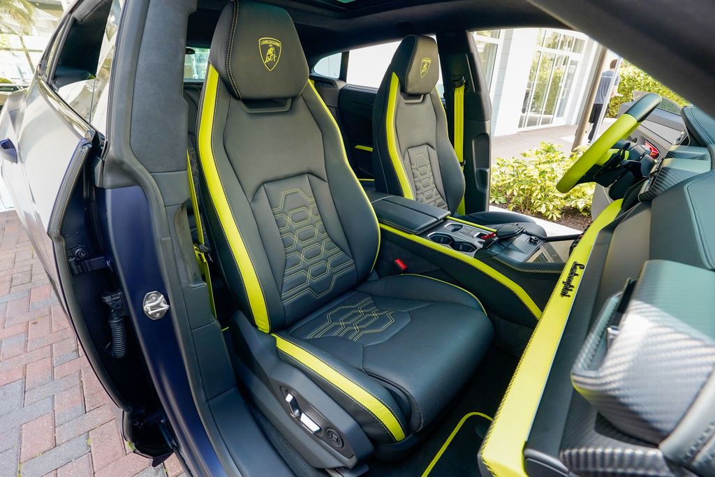 2025 Lamborghini Urus SE AWD - 22990108 - 87