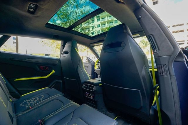 2025 Lamborghini Urus SE AWD - 22990108 - 95