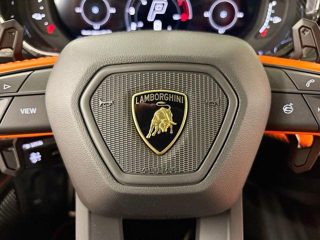 2025 Lamborghini Urus SE AWD - 23028996 - 13