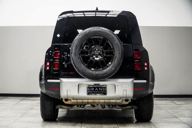 2025 Land Rover Defender 110 P300 S - 22975467 - 11