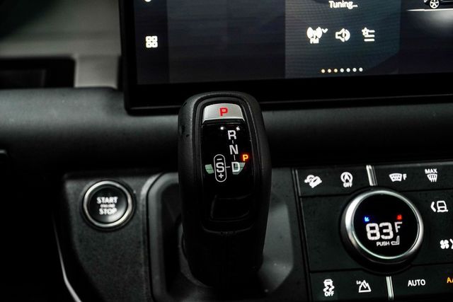 2025 Land Rover Defender 110 P300 S - 22975467 - 21