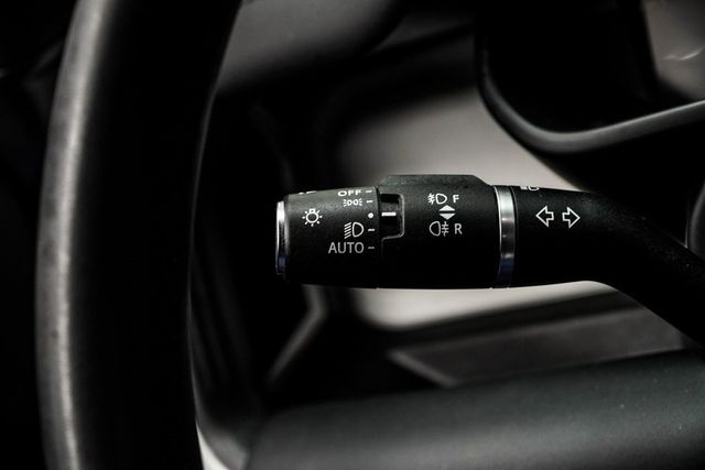 2025 Land Rover Defender 110 P300 S - 22975467 - 33