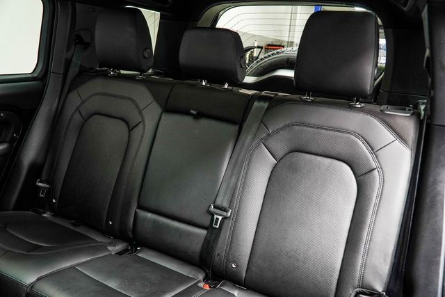 2025 Land Rover Defender 110 P300 S - 22975467 - 41