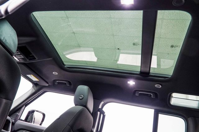 2025 Land Rover Defender 110 P300 S - 22975467 - 43