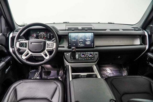 2025 Land Rover Defender 110 P300 S - 22975467 - 4