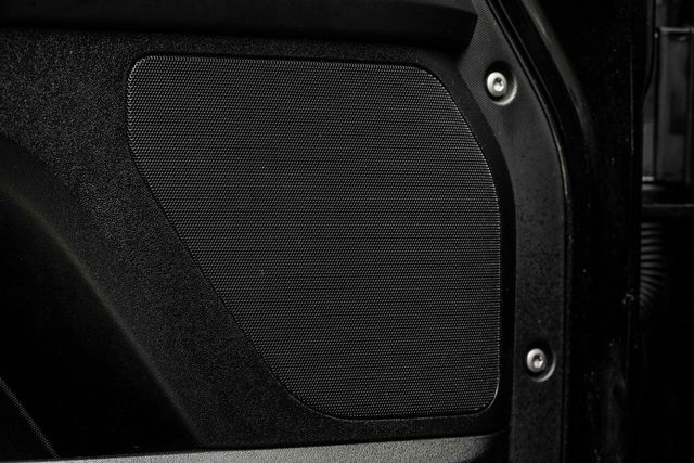 2025 Land Rover Defender 110 P300 S - 22975481 - 33