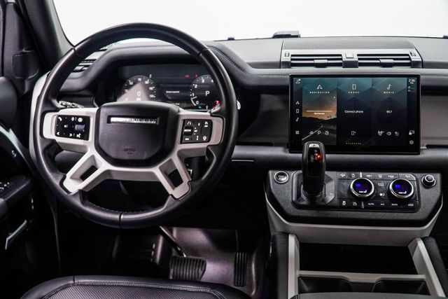 2025 Land Rover Defender 110 P300 S - 23007633 - 19