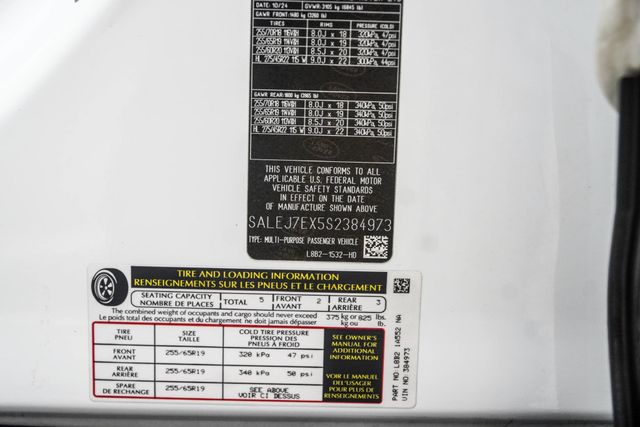 2025 Land Rover Defender 110 P300 S - 23007633 - 47