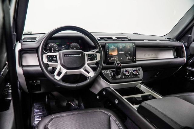 2025 Land Rover Defender 110 P300 S - 22975459 - 14