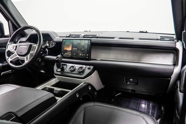 2025 Land Rover Defender 110 P300 S - 22975459 - 17