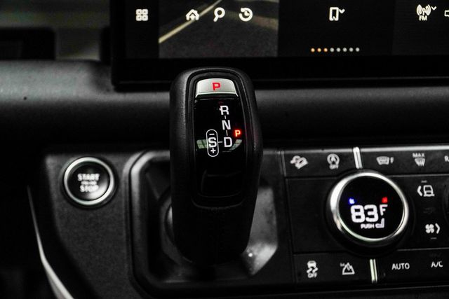 2025 Land Rover Defender 110 P300 S - 22975459 - 20