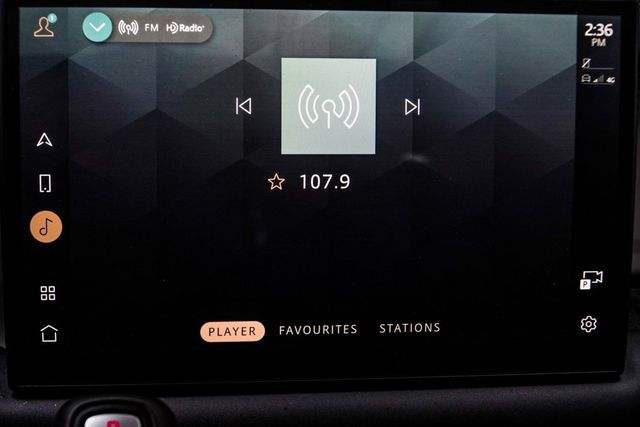 2025 Land Rover Defender 110 P300 S - 22975459 - 24