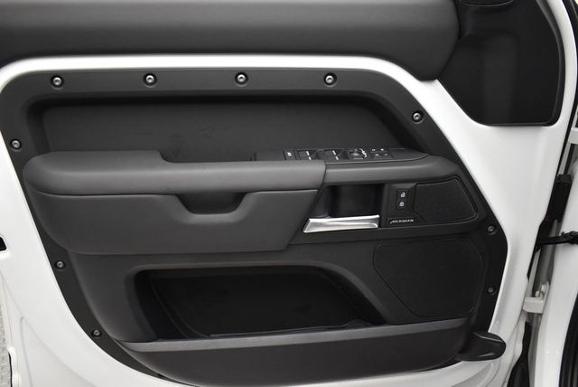 2025 Land Rover Defender 110 P300 S - 23006470 - 9