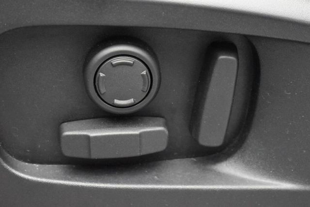 2025 Land Rover Defender 110 P300 S - 23006470 - 14
