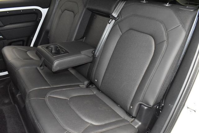 2025 Land Rover Defender 110 P300 S - 23006470 - 35