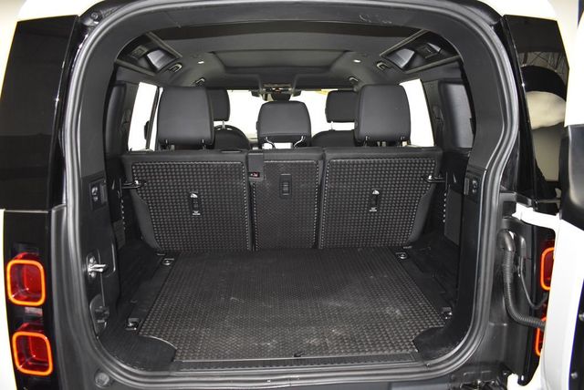 2025 Land Rover Defender 110 P300 S - 23006470 - 37