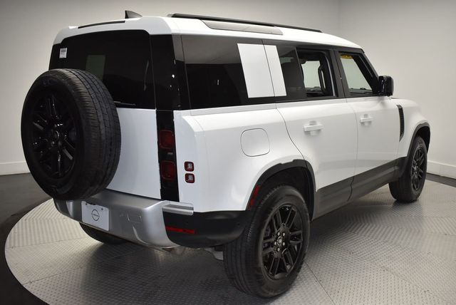 2025 Land Rover Defender 110 P300 S - 23006470 - 4