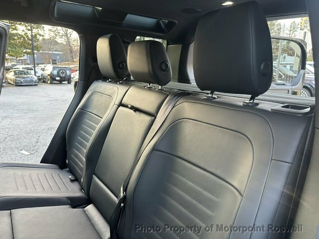 2025 Land Rover Defender 110 P635 OCTA - 22979667 - 17