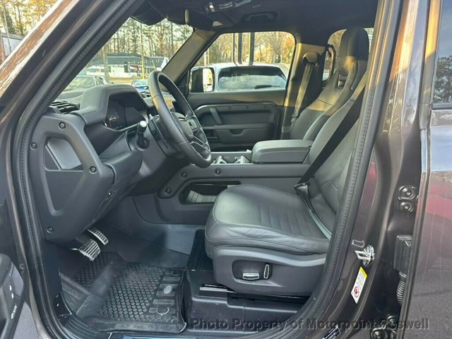 2025 Land Rover Defender 110 P635 OCTA Edition One - 22979667 - 9