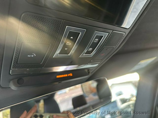 2025 Land Rover Defender 110 P635 OCTA Edition One - 22979667 - 22