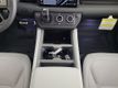 2025 Land Rover Defender 130 P500 V8 - 23094316 - 11