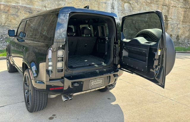 2025 Land Rover Defender 2025 LAND ROVER DEFENDER 110 V8 P525 - 22870635 - 36