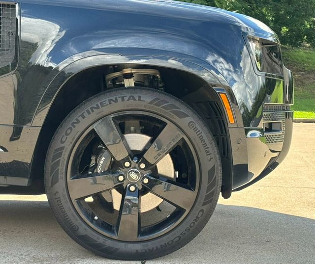 2025 Land Rover Defender 2025 LAND ROVER DEFENDER 110 V8 P525 - 22870635 - 42