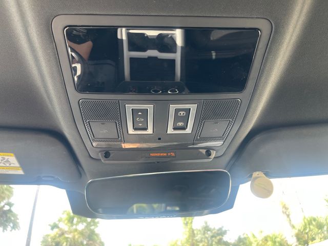 2025 LAND ROVER DEFENDER S - 23079442 - 19