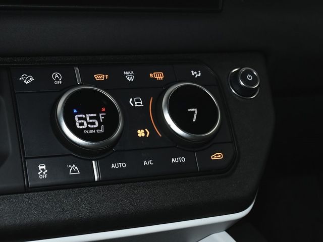 2025 Land Rover Defender 110 S - 22950438 - 29