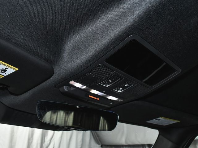 2025 Land Rover Defender 110 S - 22950438 - 36