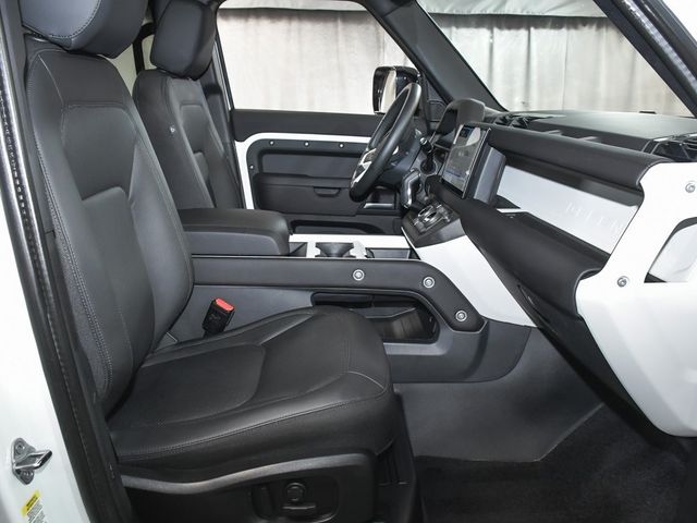2025 Land Rover Defender 110 S - 22950438 - 58