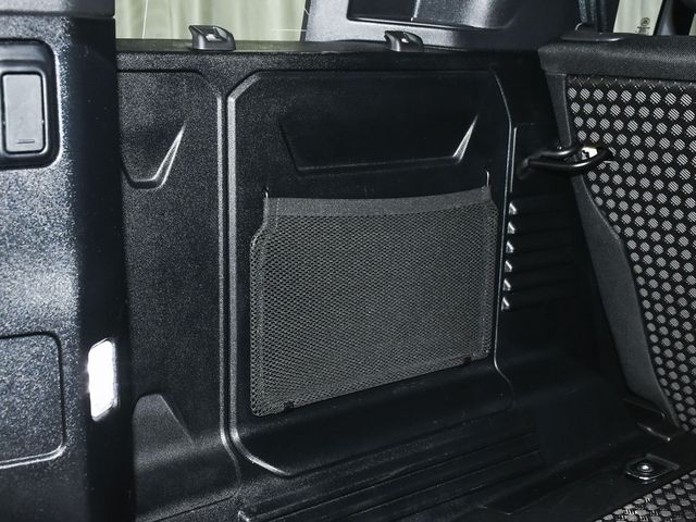 2025 Land Rover Defender 110 S - 22950438 - 67