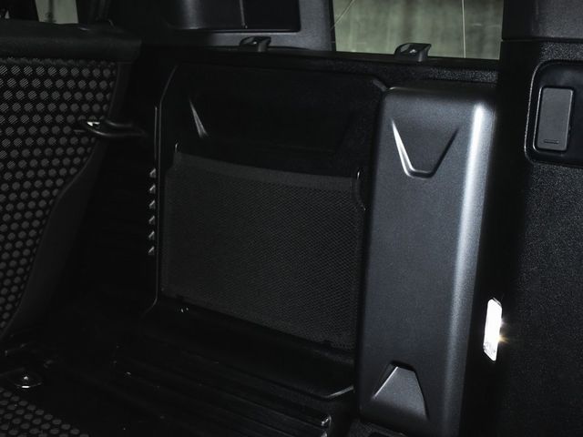 2025 Land Rover Defender 110 S - 22950438 - 69