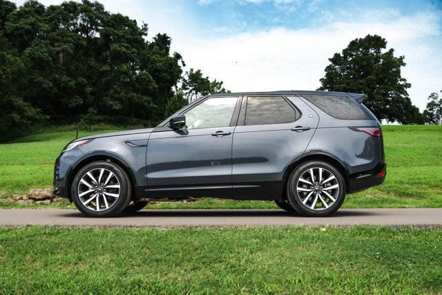 2025 Land Rover Discovery Dynamic SE - Photo 11
